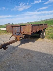 Tipping trailer