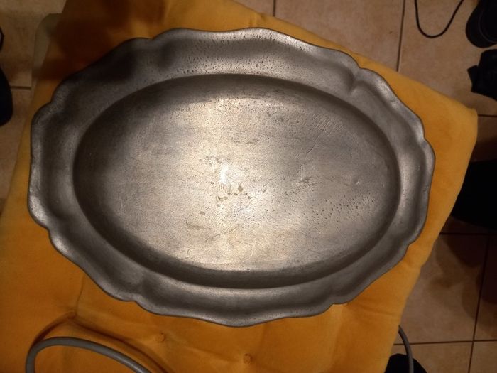 18th century pewter serving dish 18'