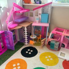 barbie malibu house and campervan