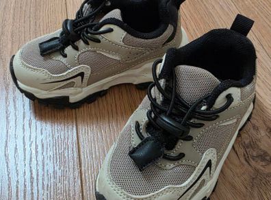 Kids footwear - size 23