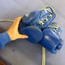 adidas 14oz sparring/bag gloves Image 3
