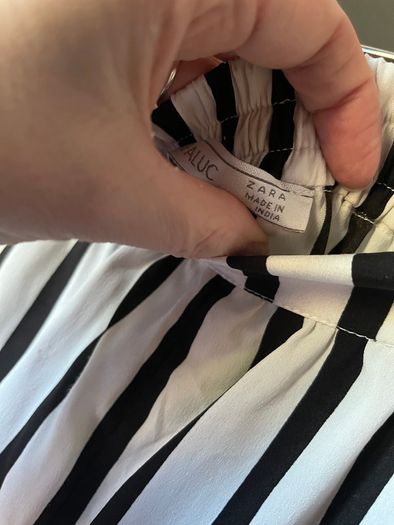 ZARA B&W wide leg stripped culottes Size XS/8