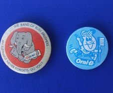 ORAL-B & CREST (dental care) - two promotional button badges (1970s / 1980s)