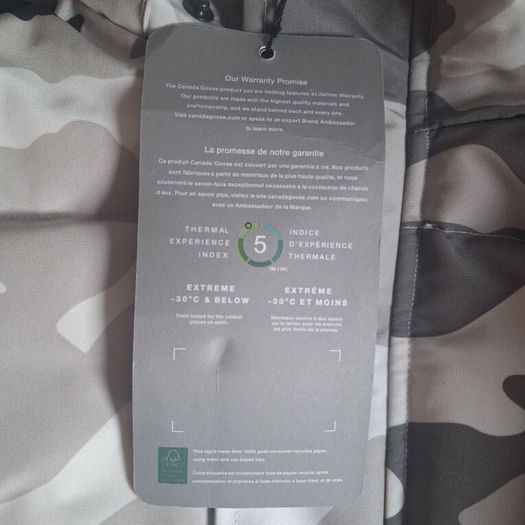 Canada Goose mens S camouflage parka with fur
