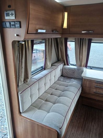 2013 elddis affinity 4/5 berth