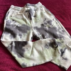 Pattern jog bottoms age 10/11