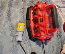 Milwaukee M18 MULTIBAY 110V CHARGER with extras