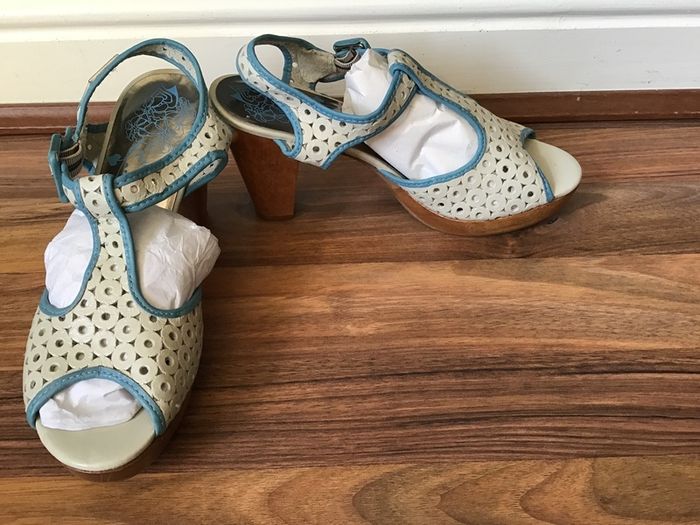 Firetrap Ladies Cream Leather High Heel Sandal Size 3