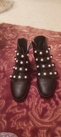 Ladies boots New...Dunnes