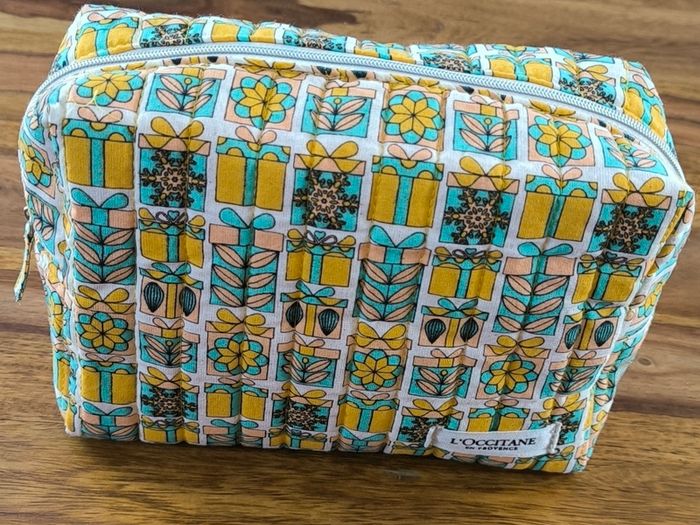 L'Occitane Cosmetic Bag x2
