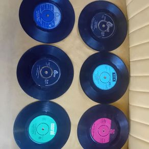 7 Inch Irish Vinyl Records From The 60s Snd 70s