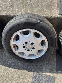 Alloy wheels