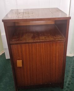 Vintage bedroom sude locker.