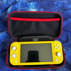 Nintendo Switch Lite Yellow