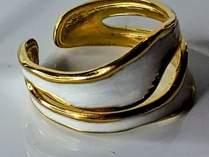 Double Layer Geometric White & Gold Open Ring
