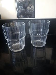 Glasses never used 2 e each