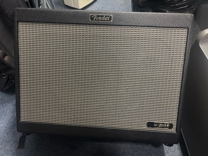 Fender Tone Master FR-12 Powered Speaker