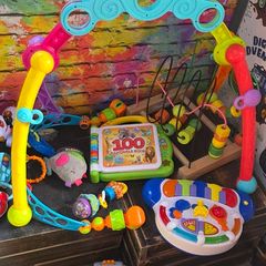 Collection of 9 toys for little ones