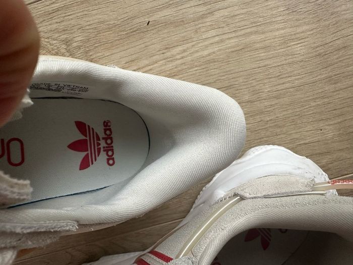 Adidas Ozweego like new runners