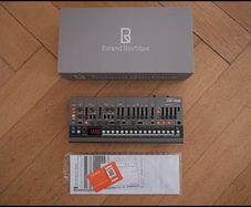 Roland JX-08 Boutique