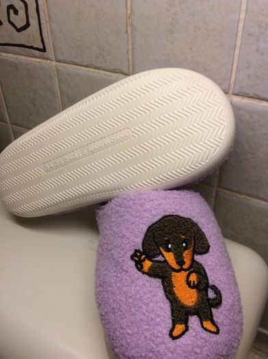 Girls slippers