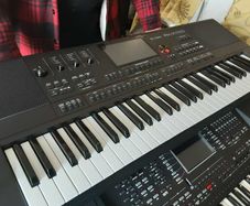 Thomann AKX 1100 keyboard