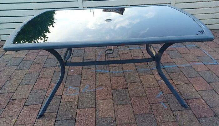 garden table
