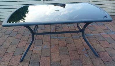 garden table