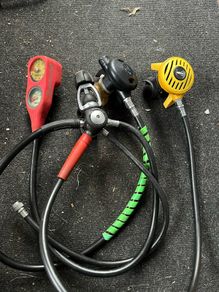 Scuba regulators