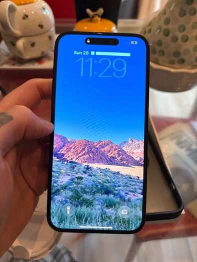 Iphone 15 Plus + Hardcase and lens cover