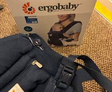 Ergobaby Omni 360 Cool Air Mesh baby carrier