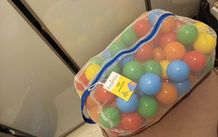 Brand new 100 play balls
