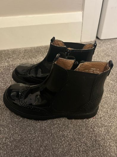 UK 12 Navy Start Rite boots