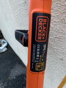 grass trimmer grass cutter.