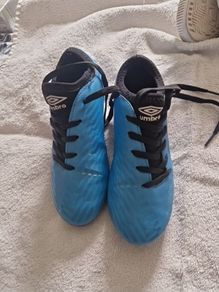 Umbro blue football boots boys Size 1