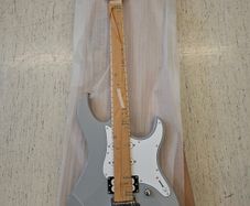 Yamaha Pacifica PAC112VM