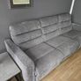 Electric recliner sofa Image 5