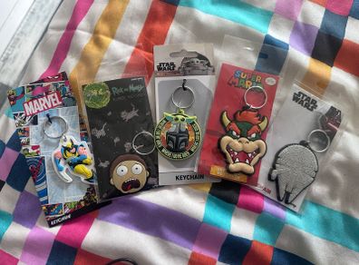 5 random keyrings