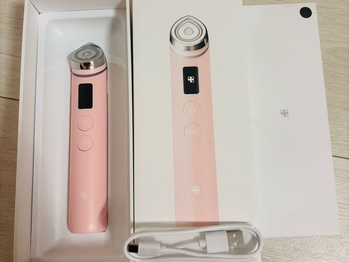 Medicube AGE-R Booster Pro Pink
