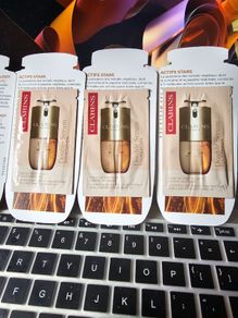 Clarins Double Serum Foundaton / NEW