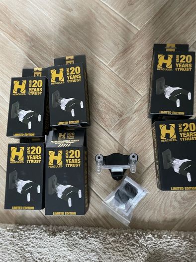 hercules guitar hangers
