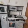 toy kitchen Image 2