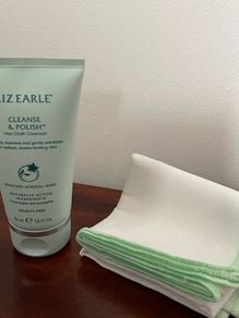 Liz Earle cleanse & polish - New
