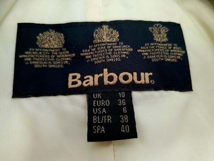 Green Barbour Waisted Jacket with pockets
