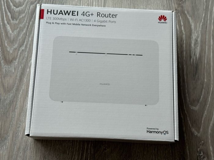 HUAWEI 4G+ Router LTE 300Mbps Sim Card | Wi-Fi AC1300 | 4 Gigabit Ports