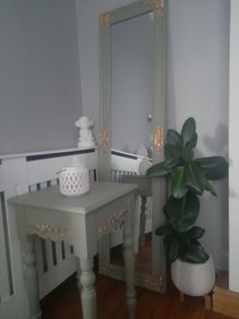 Side table  and mirror