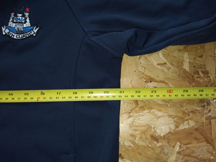 Dublin GAA Water Resistant Softshell Jacket  Small Baile Atha Cliath O'Neills Soft Shell Leinster Navy Blue Gaelic Football Hurling Wind Breaker