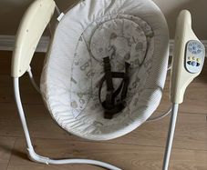 Graco baby swing