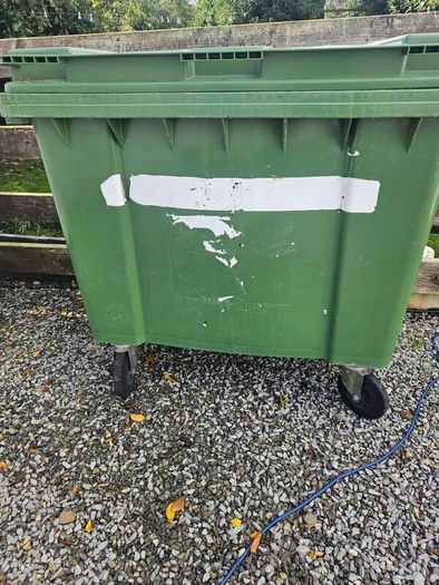 commercial bin
