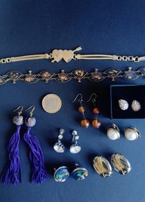 Vintage earrings bundle